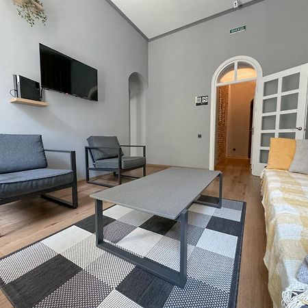 Apartments White Pearl Sadova Οδησσός Εξωτερικό φωτογραφία