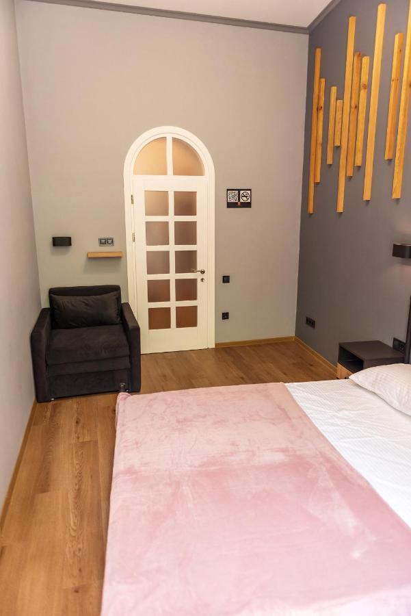 Apartments White Pearl Sadova Οδησσός Εξωτερικό φωτογραφία