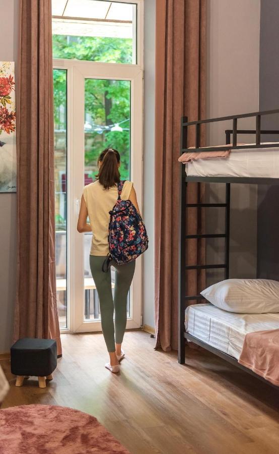 Apartments White Pearl Sadova Οδησσός Εξωτερικό φωτογραφία