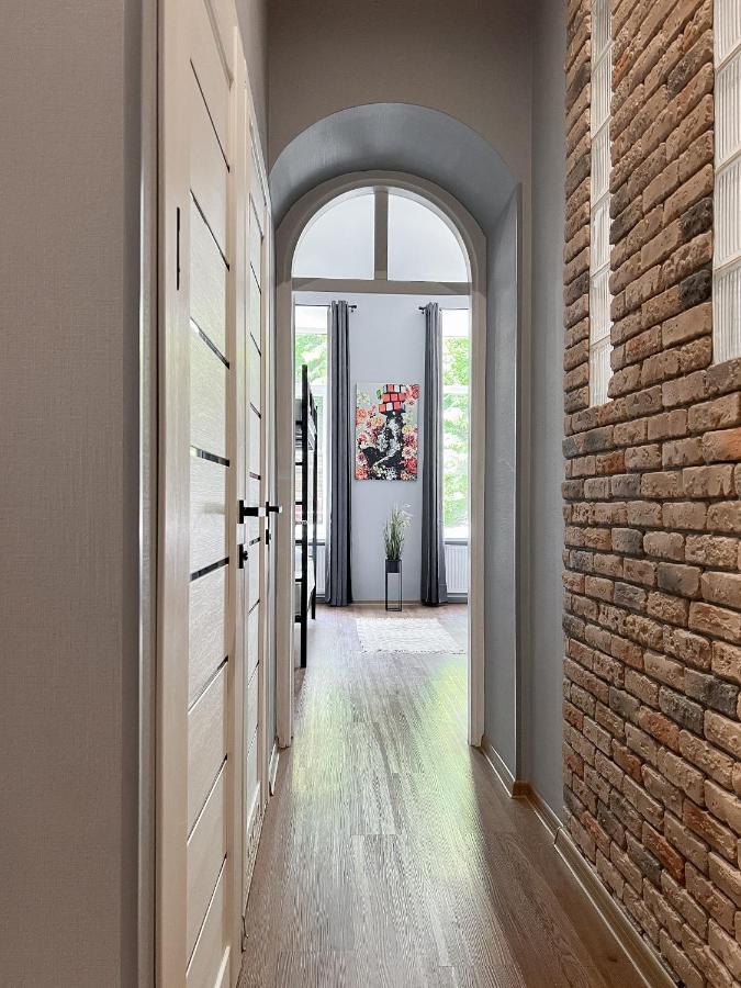 Apartments White Pearl Sadova Οδησσός Εξωτερικό φωτογραφία