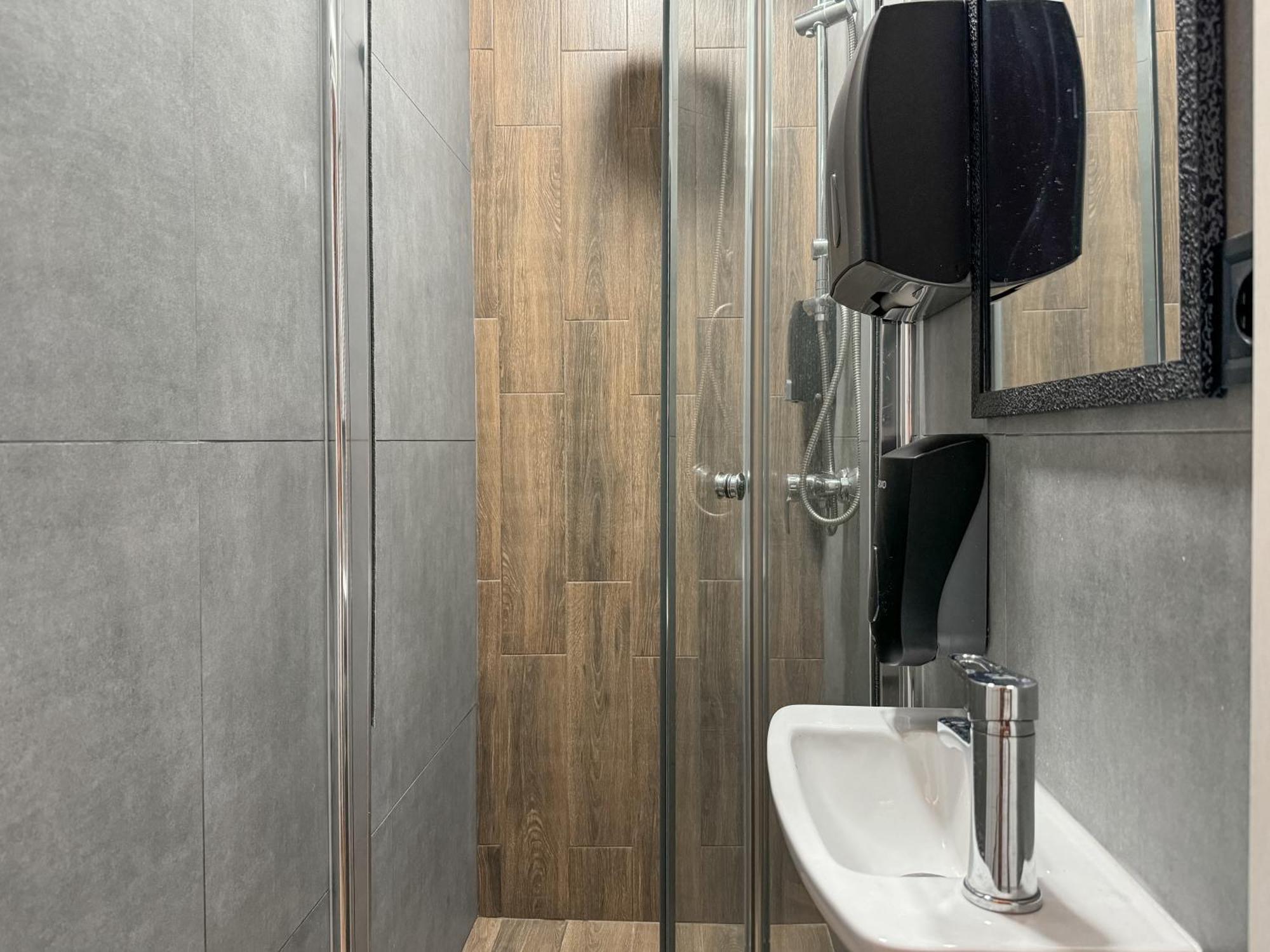 Apartments White Pearl Sadova Οδησσός Εξωτερικό φωτογραφία