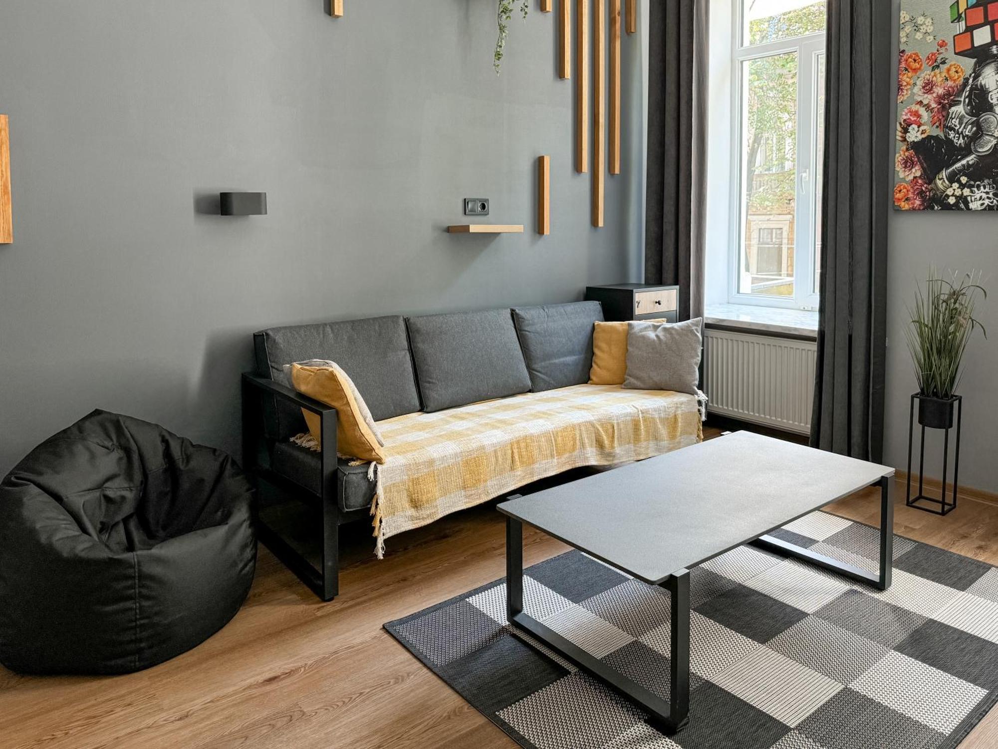 Apartments White Pearl Sadova Οδησσός Εξωτερικό φωτογραφία