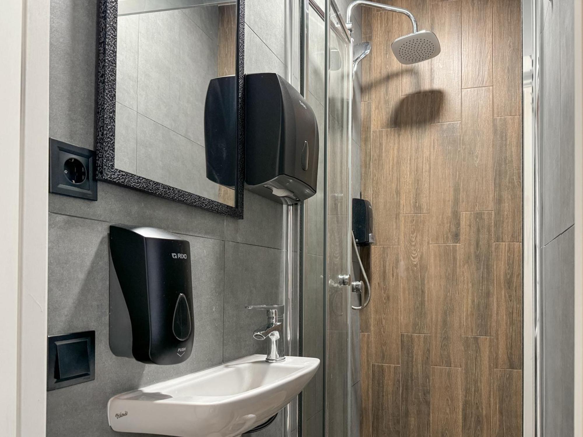 Apartments White Pearl Sadova Οδησσός Εξωτερικό φωτογραφία